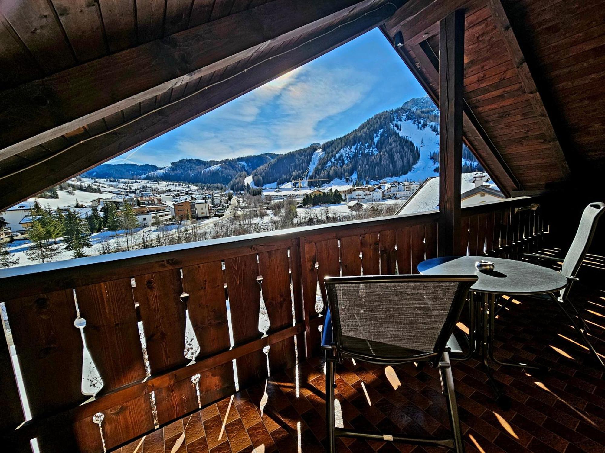 Mountain B&B - La Scalira Corvara In Badia Ngoại thất bức ảnh