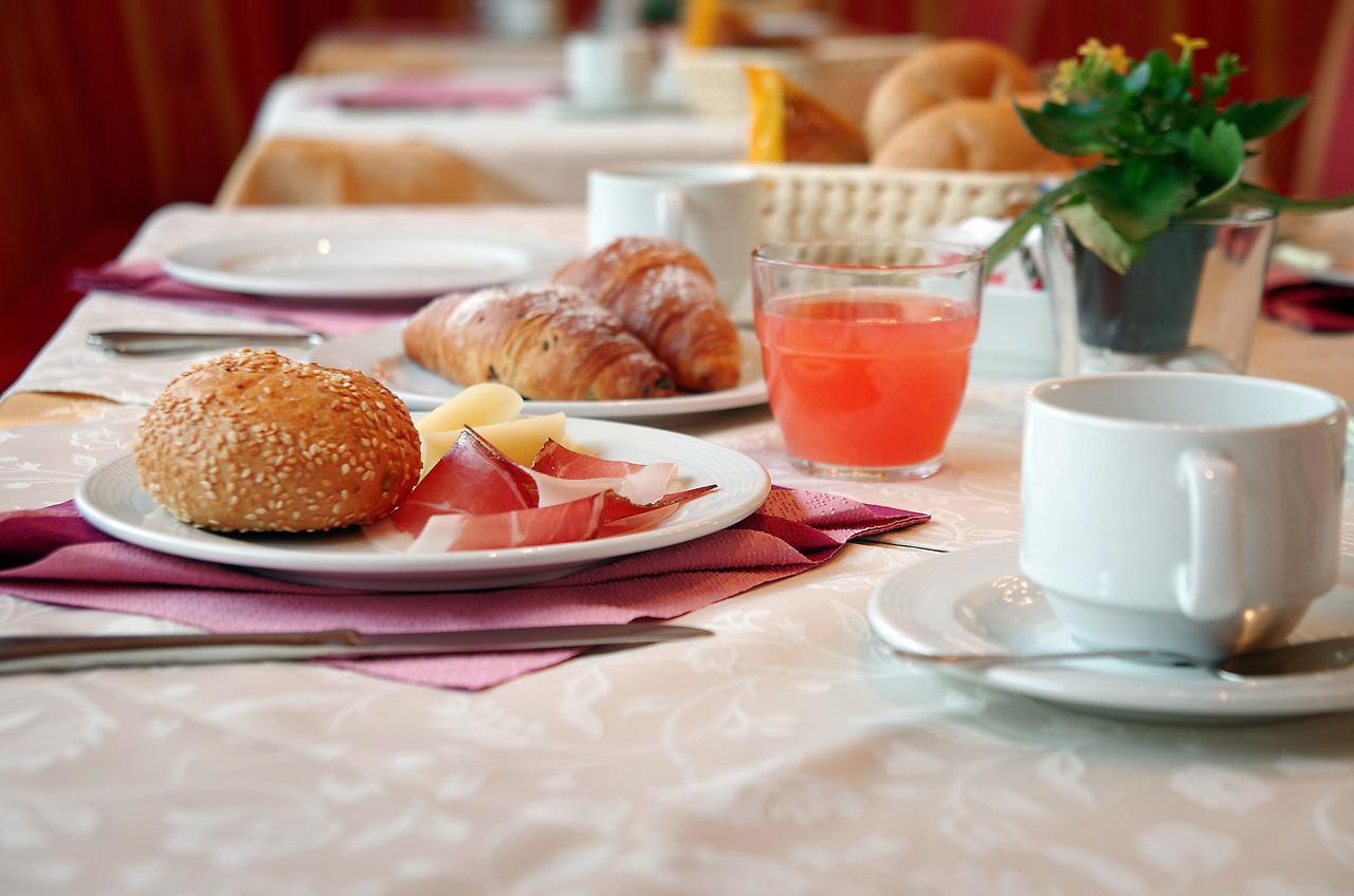 Mountain B&B - La Scalira Corvara In Badia Ngoại thất bức ảnh