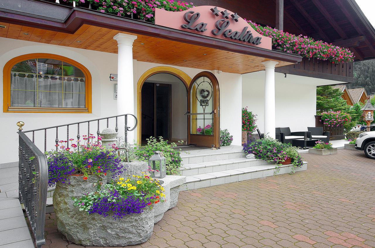Mountain B&B - La Scalira Corvara In Badia Ngoại thất bức ảnh